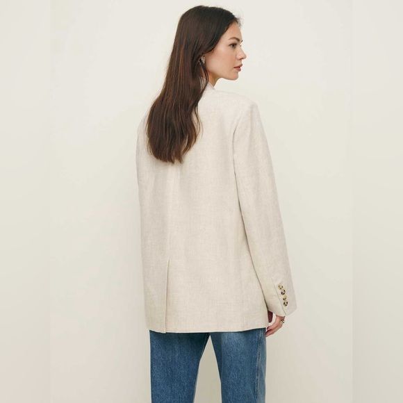 NWT Reformation Drew Oversized Linen Blazer in Oatmeal - Picture 5 of 10